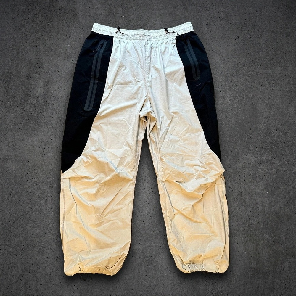 Nike Tech Dri-FIT Woven Color Block Oversized Pants Mens XL IH8466-072 NWT